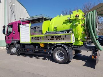 Vůz na čištění odpadů a kanalizace