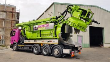 recyklační vůz Kroll na čištění kanalizace a sání kalů