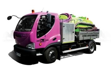 čištění domovních odpadů a kanalizace tlakovou vodou