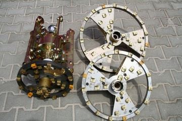 Fréza na zpevněné překážky v kanalizaci