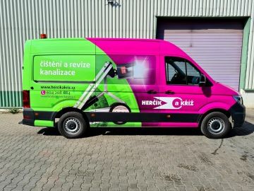 Vůz na revize kanalizace